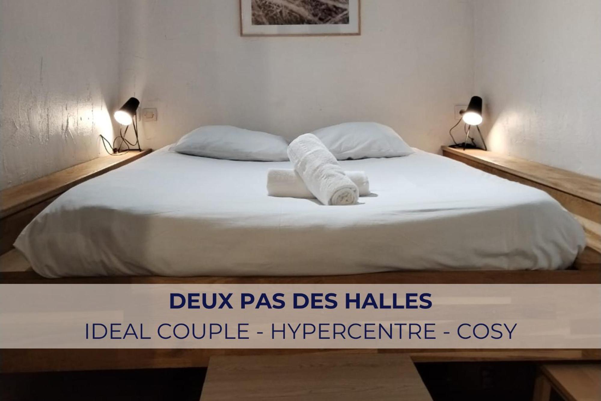 A Deux Pas Des Halles - Hypercentre - Ideal Couple Pau Luaran gambar